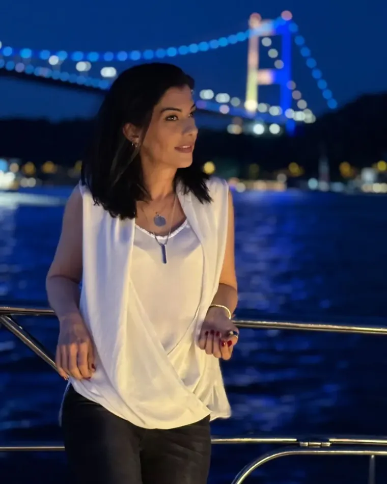 Nekada je bila najpoznatija ljubavnica na TV ekranima, a danas izgleda još fatalnije