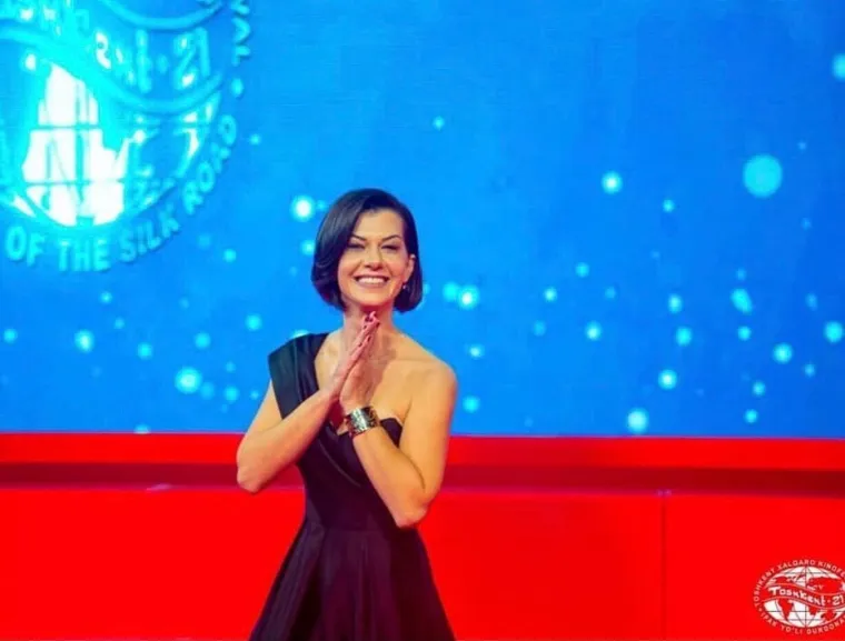 Nekada je bila najpoznatija ljubavnica na TV ekranima, a danas izgleda još fatalnije