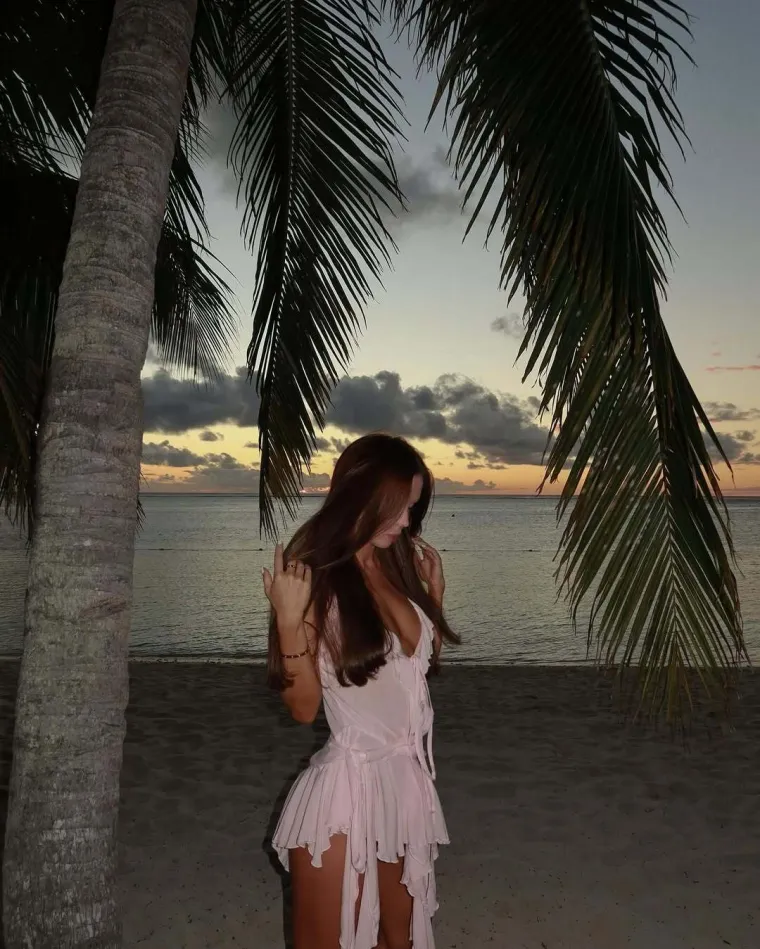 Ovo je navodna djevojka Stjepana Hausera: Lijepa Ukrajinka redovito dijeli njihove intimne trenutke