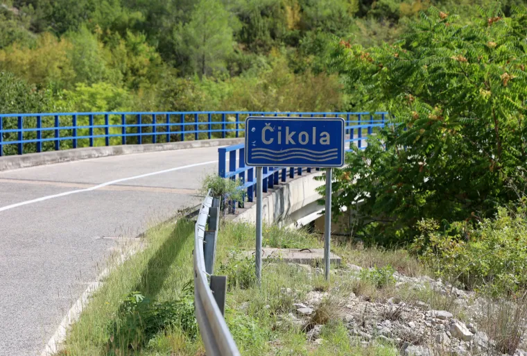 Svi znaju Thompsonove stihove o poznatoj rijeci, ali ona je - presušila: Prizori su sablasni