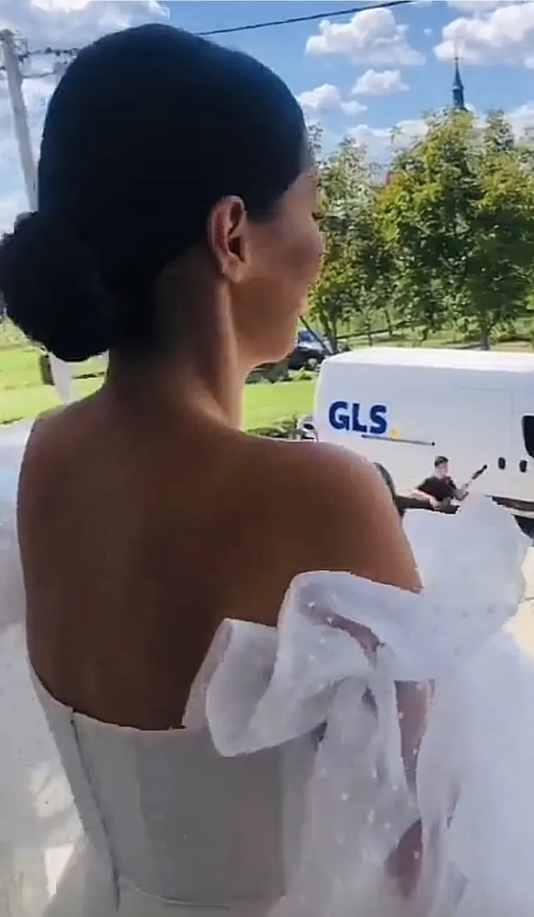 Ove urnebesne fotografije s balkanskih svadbi preplavile su mreže: Ne zna se koja je luđa