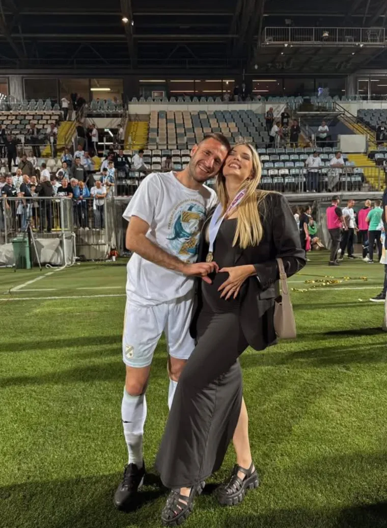 Supruga Duje Čopa nekada je krasila liste najseksi Hrvatica, a danas uživa u najljepšoj ulozi