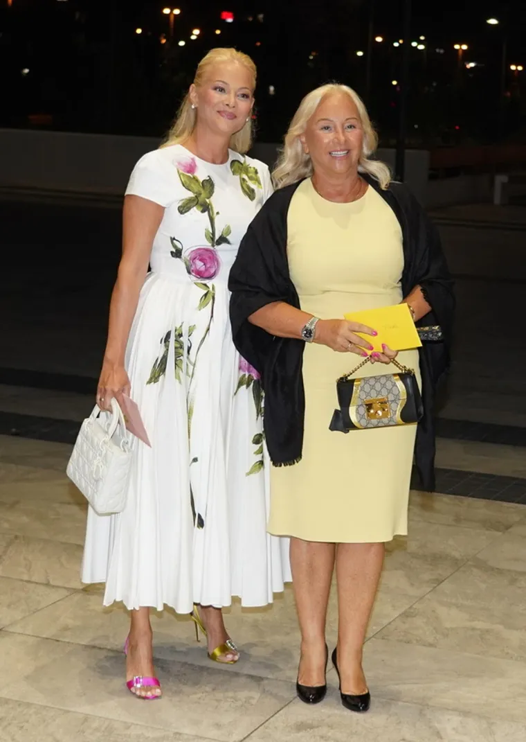 Ovako izgleda kada srpska glazbena elita organizira 18 rođendan: Tko se sve pojavio?