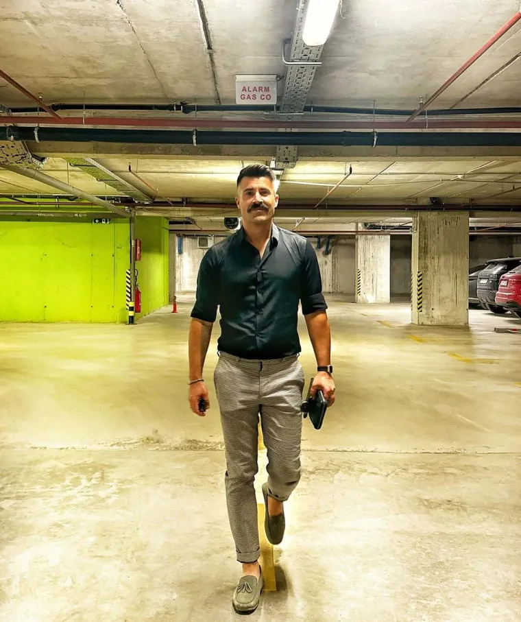 Crn, nabildan, markantan: Nakon jednog spota bosanski Bali Beg zaludio je djevojke diljem Balkana