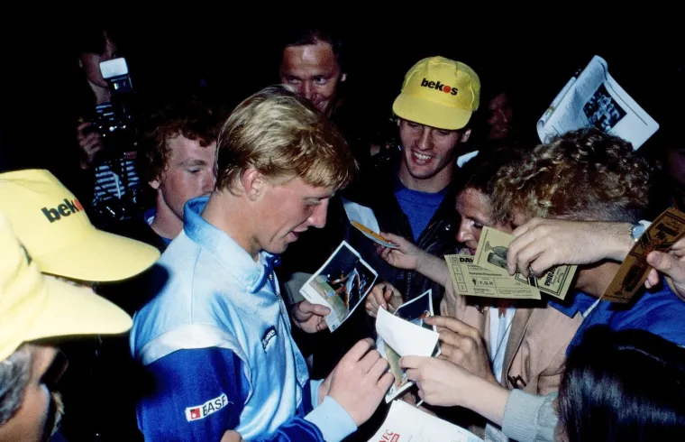 Kako je legendarni tenisač sve izgubio, a sada čeka peto dijete s 23 godine mlađom!