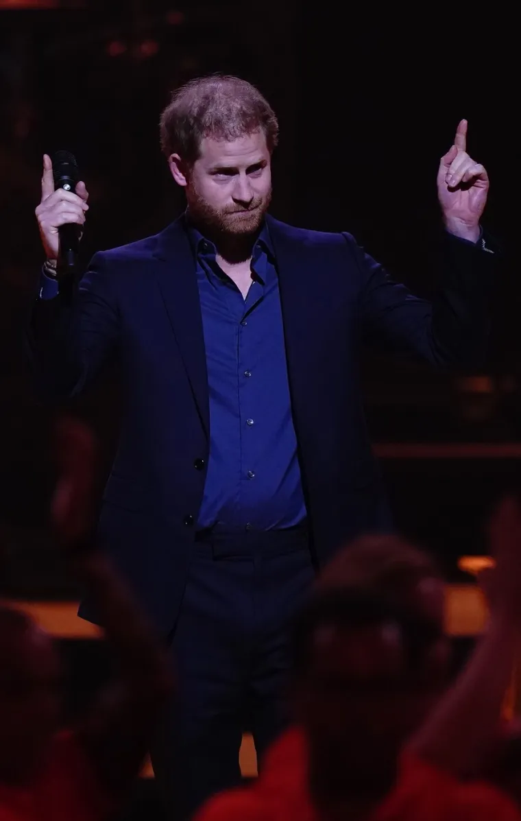 Od buntovnog dječaka do crne ovce kraljevske obitelji: Skandali princa Harryja podijelili su javnost