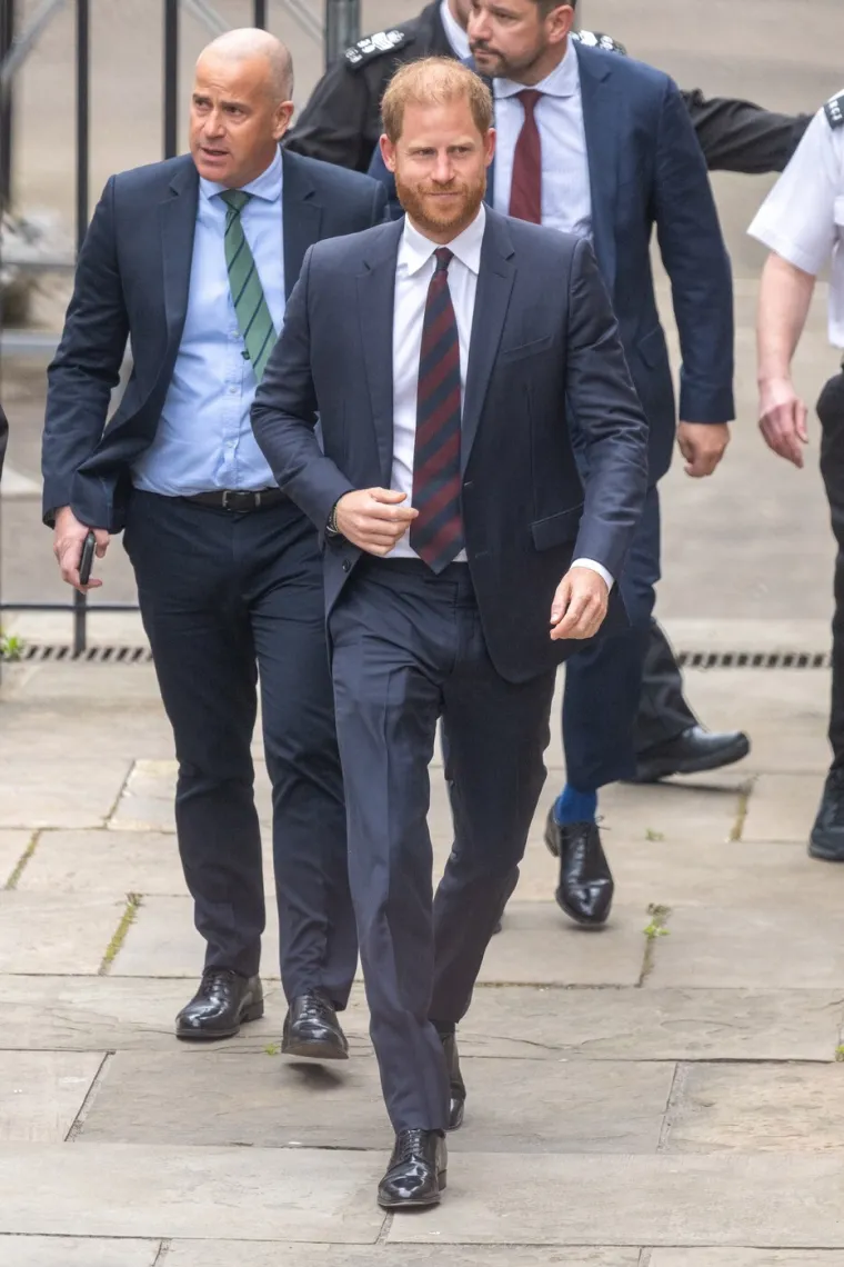 Od buntovnog dječaka do crne ovce kraljevske obitelji: Skandali princa Harryja podijelili su javnost