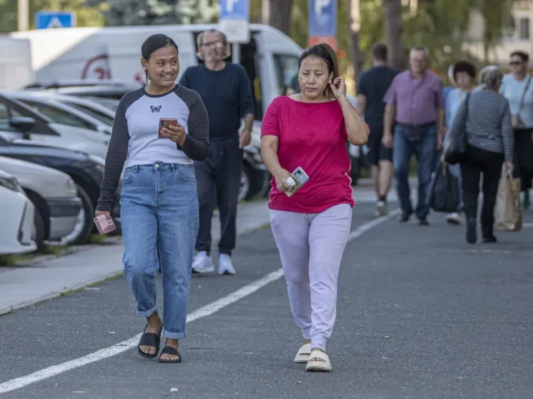Plavuše su vladale centrom Karlovca: Pogledajte zašto su svi okretali glave na špici