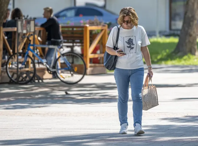 Plavuše su vladale centrom Karlovca: Pogledajte zašto su svi okretali glave na špici