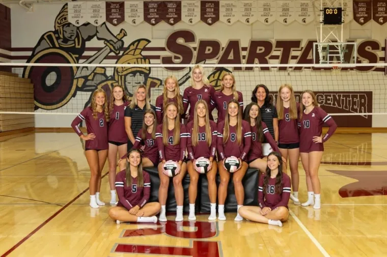 Divovska 16-godišnja odbojkašica postala zvijezda: Svi žele vidjeti fenomen kojeg je nemoguće pobijediti