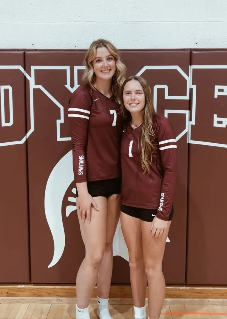 Divovska 16-godišnja odbojkašica postala zvijezda: Svi žele vidjeti fenomen kojeg je nemoguće pobijediti