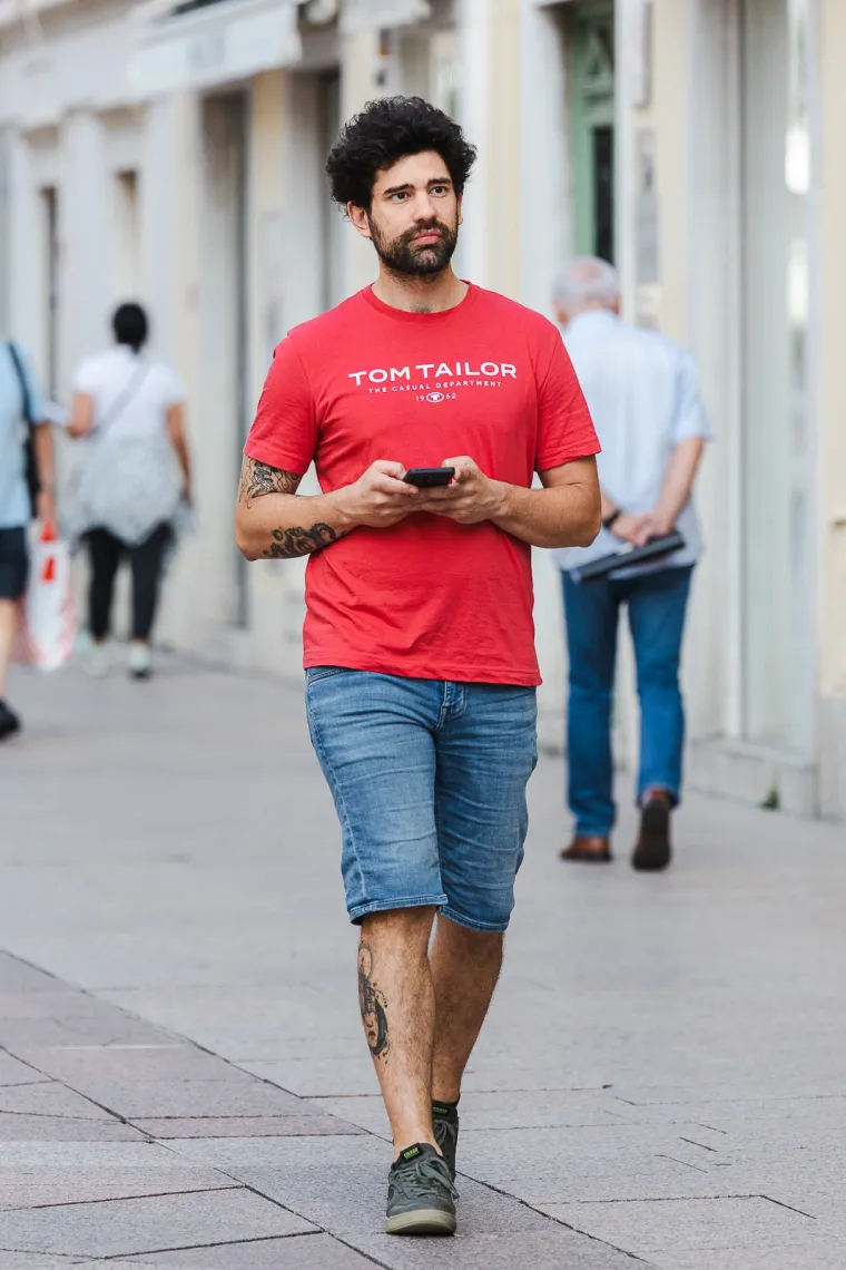 Riječki Korzo poput modne piste: Ova elegantna dama osvojila je sve poglede