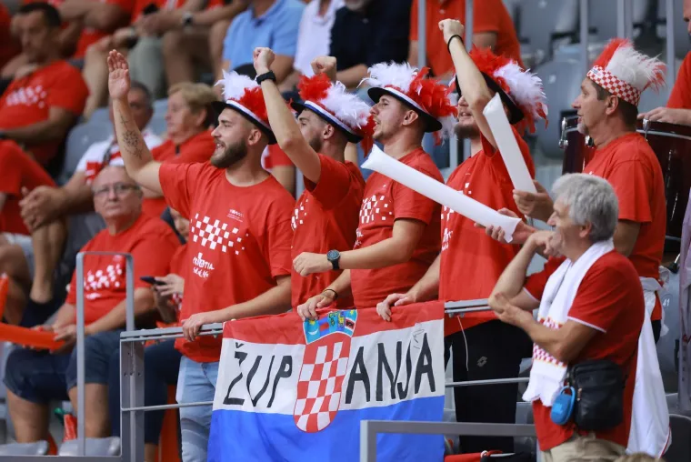 U nogometnu atmosferu na tribinama Davis Cupa u Osijeku ugurao se i Zlatko Dalić