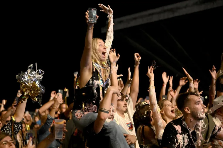 Zagrebački Velesajam u ekstazi: Šlag, torte i grudnjaci koji pucaju! Ludilo krenulo s DJ Steve Aokijem