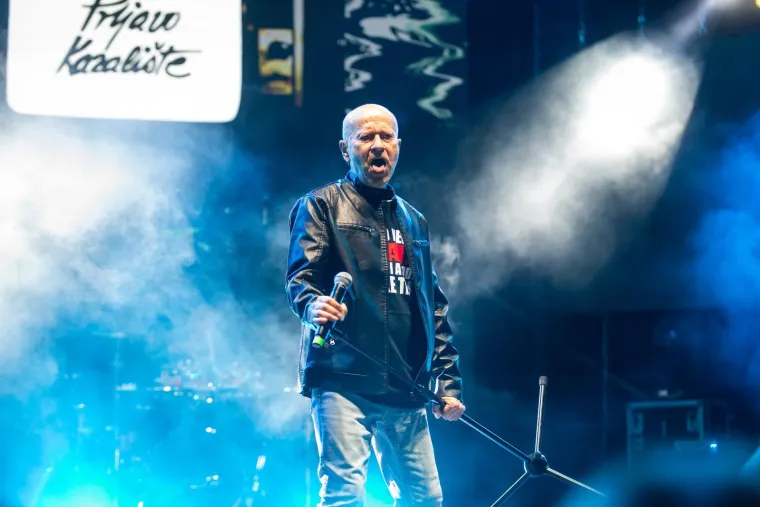 Indira i Scooter na Velesajmu, Prljavci na Šalati: Sinoć je Zagreb gorio! Pogledajte prizore