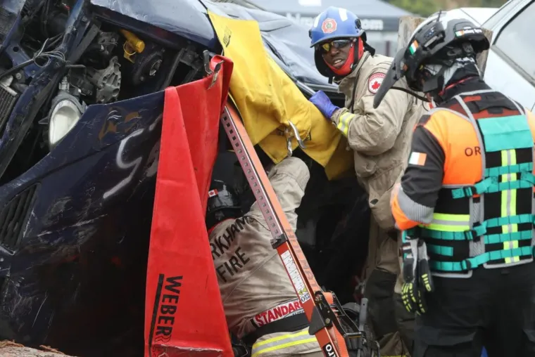 Piljenje, krv i vrisak... Ne, nije horor film nego čista akcija na World Rescue Challengeu