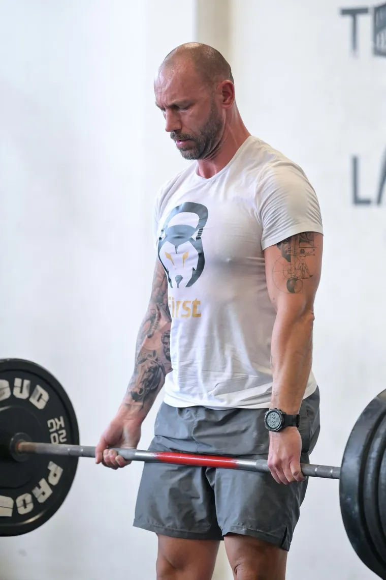 Možda ćete baš sada poželjeti u teretanu: Pogledajte mišiće ministra Habijana