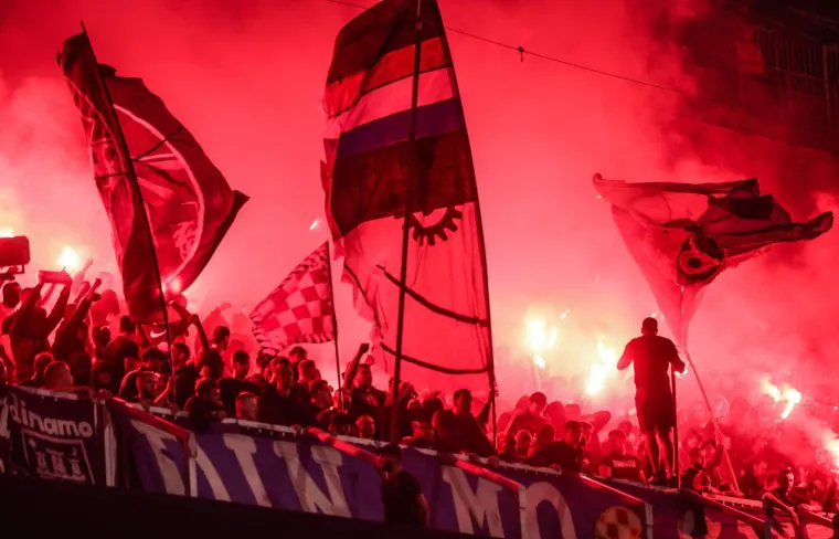 Kovačević se znojio na klupi i hvatao za glavu, a u loži smrknuta lica