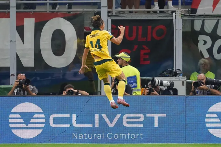 Nogometni svijet klanja se Modriću: 'Sveti Luka je spektakl od igrača. Veliki šampion'