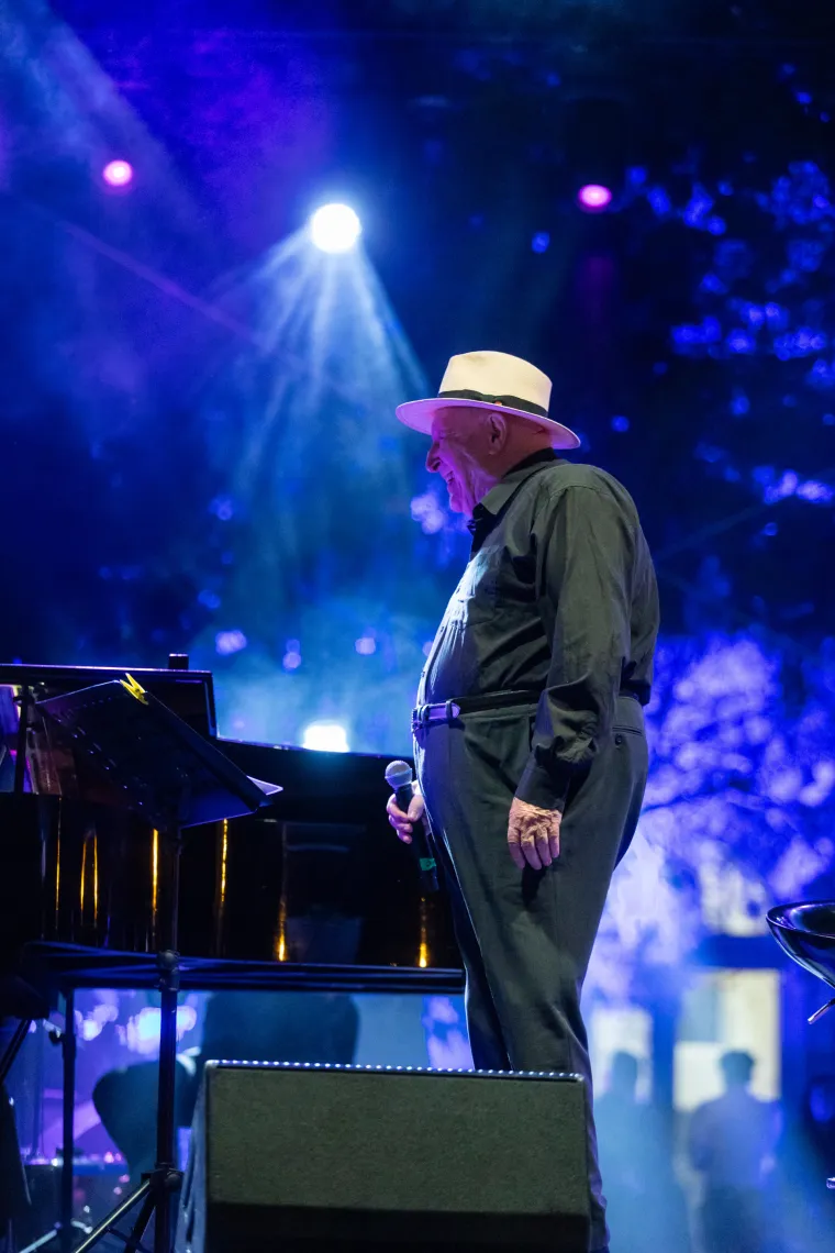 Zvijezde odale počast obitelji Dedić: Više od 60 glazbenika slavilo Gabi, Matiju i Arsena Dedića