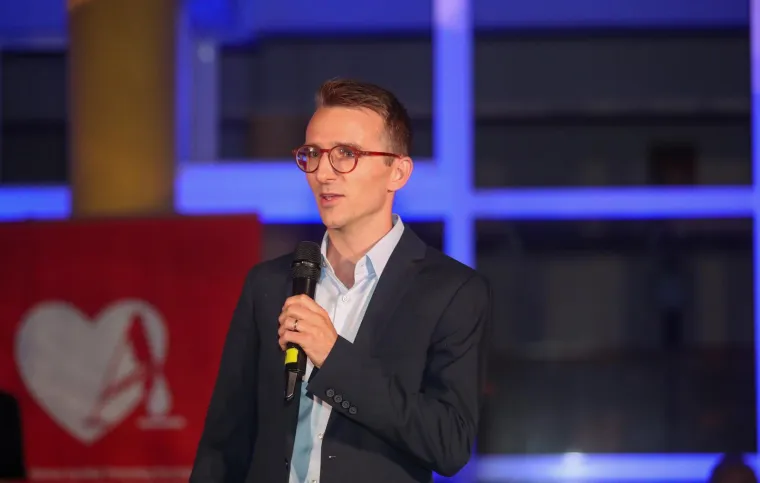 Okrenula se duhovnoj glazbi: Albina zapjevala u čast djevojčici koja je stradala u zagrebačkom potresu