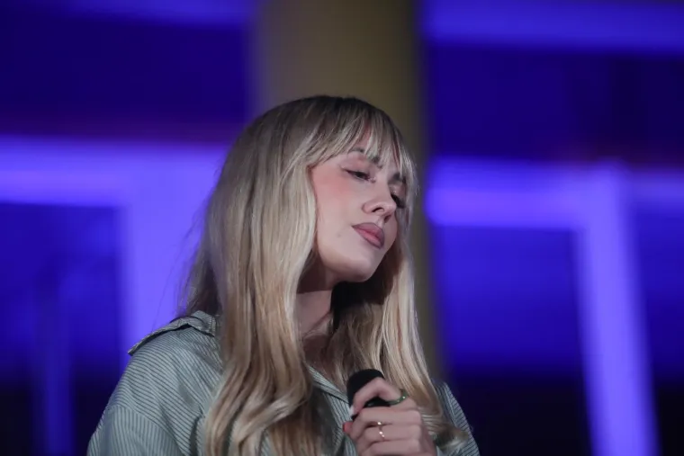 Okrenula se duhovnoj glazbi: Albina zapjevala u čast djevojčici koja je stradala u zagrebačkom potresu