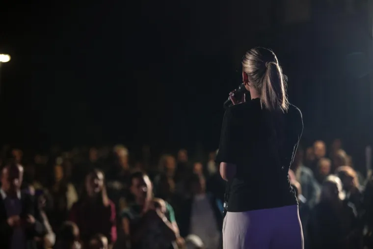 Okrenula se duhovnoj glazbi: Albina zapjevala u čast djevojčici koja je stradala u zagrebačkom potresu