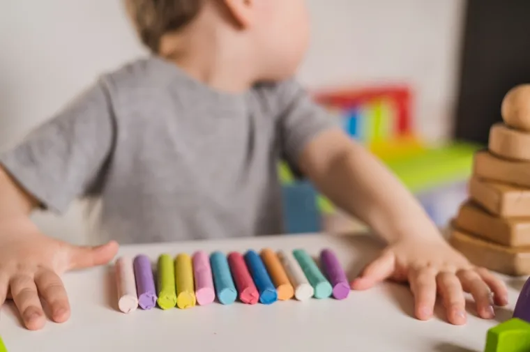 Kako prepoznati anksioznost kod djece? Ovih 30 znakova roditelji ne smiju ignorirati