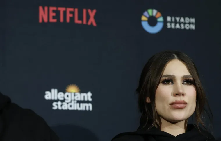 Tje&scaron;ila ga nakon bolnog poraza! Zanosna Meksikanka zasjenila sve u Las Vegasu: 'Izgleda nevjerojatno'