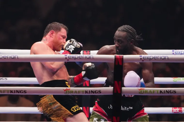 Tje&scaron;ila ga nakon bolnog poraza! Zanosna Meksikanka zasjenila sve u Las Vegasu: 'Izgleda nevjerojatno'