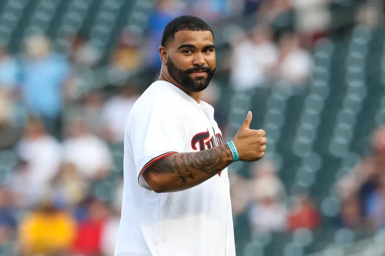 U&scaron;ao u kavez i demolirao suparnika! Svijet drhti pred naletom neviđene sile: 'On je već sad problem'