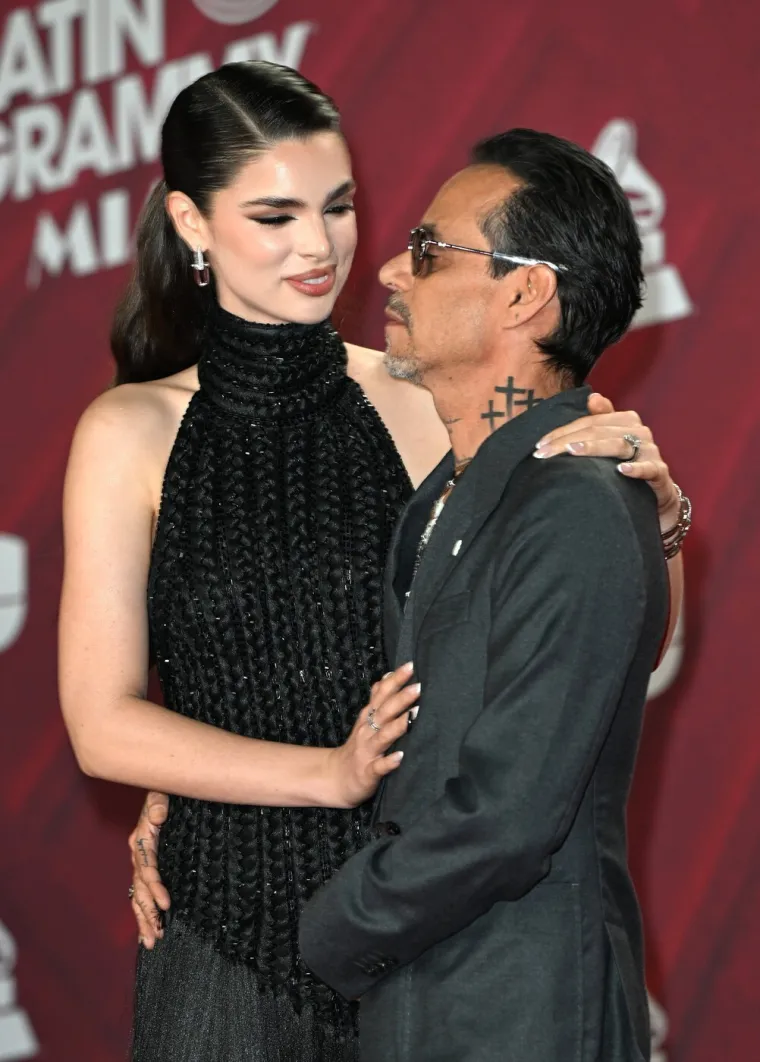 Osvojila titulu Miss pa se zaljubila u 30 godina starijeg i 15 centimetara nižeg bivšeg muža J.Lo