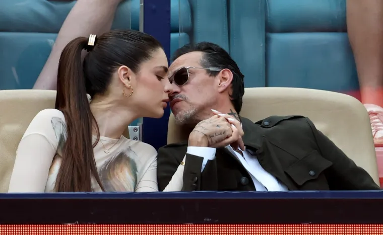 Osvojila titulu Miss pa se zaljubila u 30 godina starijeg i 15 centimetara nižeg biv&scaron;eg muža J.Lo