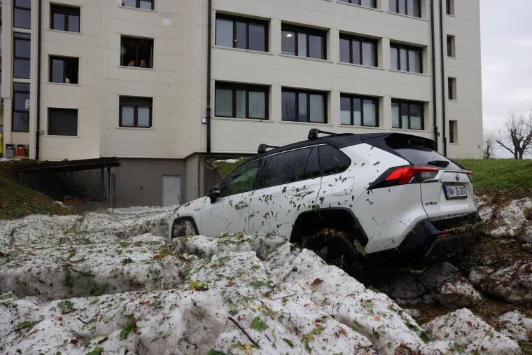 Nevrijeme potopilo Novo Mesto: Formira se nova superćelija koja ide prema susjedima