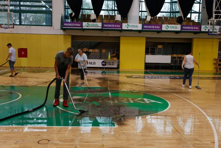 Nevrijeme potopilo Novo Mesto: Formira se nova superćelija koja ide prema susjedima