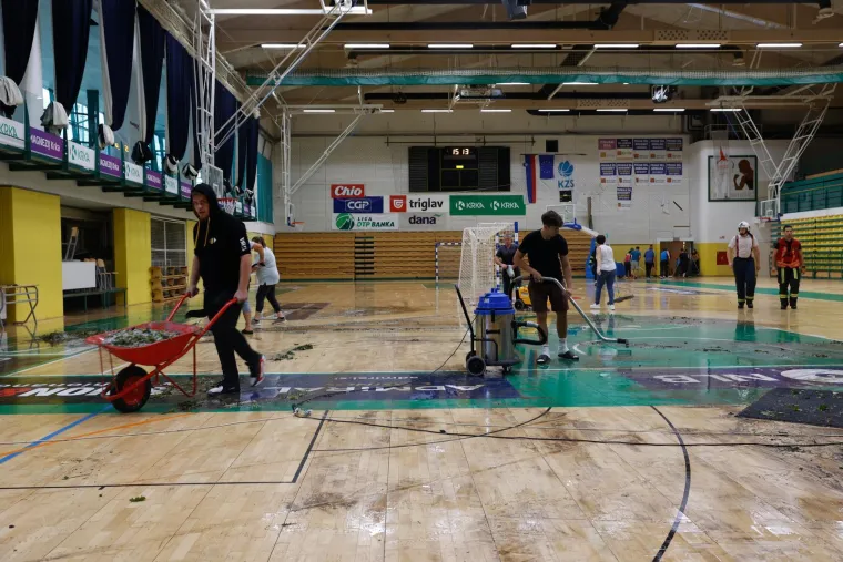 Nevrijeme potopilo Novo Mesto: Formira se nova superćelija koja ide prema susjedima