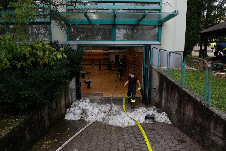 Nevrijeme potopilo Novo Mesto: Formira se nova superćelija koja ide prema susjedima