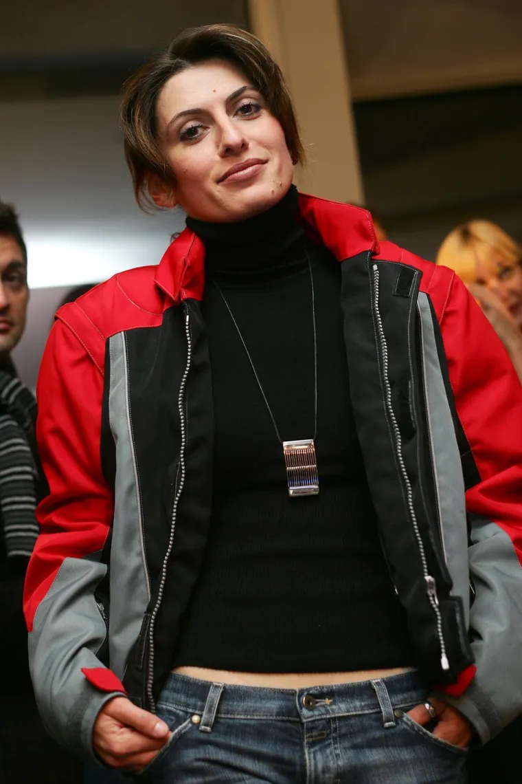 Od fado glazbe do romanse s 15 godina mlađim umjetnikom: Ovako se mijenjala Jelena Radan