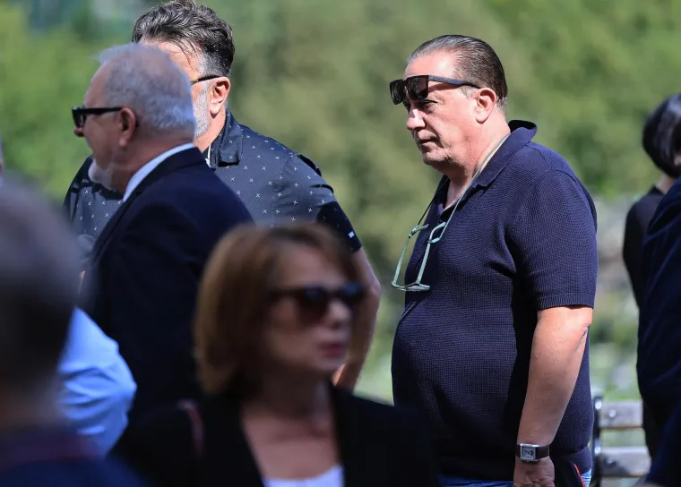 Suze, tuga i bol: Kolege i obitelj oprostili su se od Roberta Valdeca