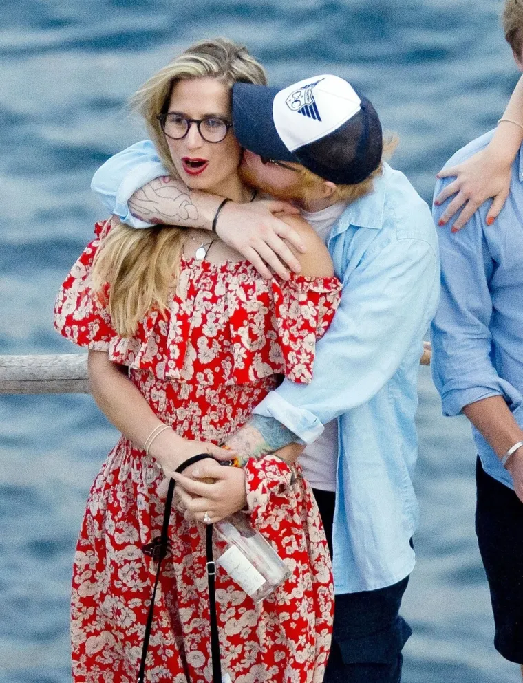 Tko je supruga Eda Sheerana? Igra hokej i vje&scaron;to se skriva od očiju javnosti