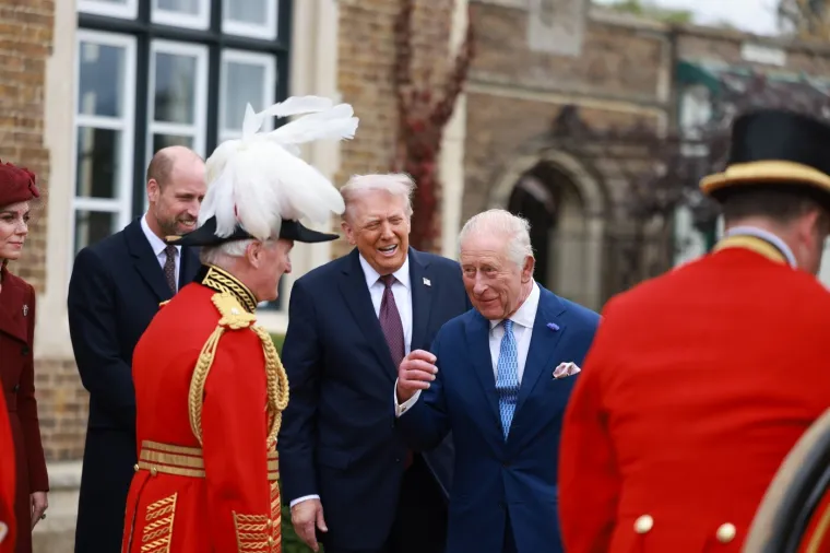 Zemlje kao da se natječu koja će Trumpu prirediti svečaniji doček: Pogledajte ovu rasko&scaron;