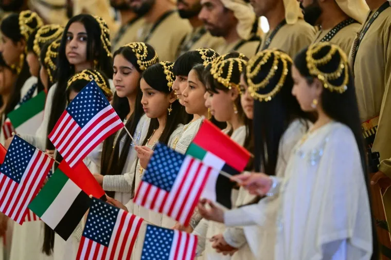 Zemlje kao da se natječu koja će Trumpu prirediti svečaniji doček: Pogledajte ovu raskoš