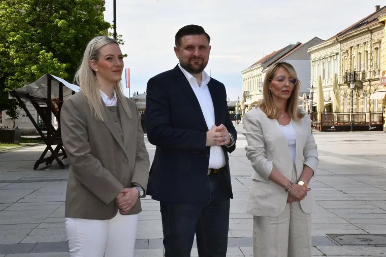 Ona nije samo političarka: Sanda Livia Maduna uspješna je u svemu - od kozmetike do sporta