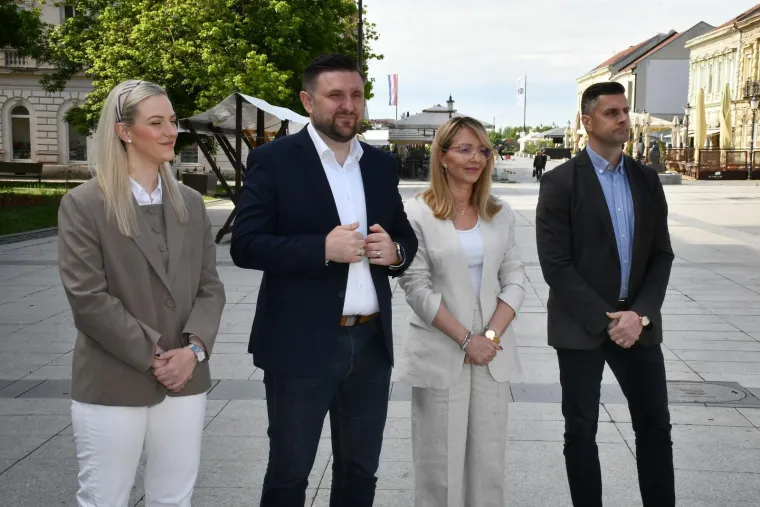 Ona nije samo političarka: Sanda Livia Maduna uspje&scaron;na je u svemu - od kozmetike do sporta