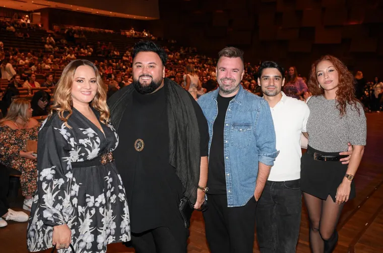 Minea zapalila Lisinski: Pogledajte tko je od domaćih zvijezda zaplesao uz njezine hitove