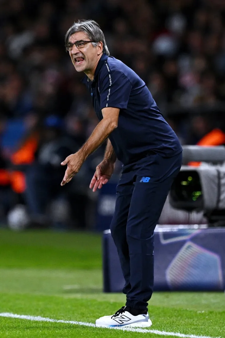 Pazite kako je izgledao Jurić tijekom debakla u Parizu: Izraz njegovog lica govori sve