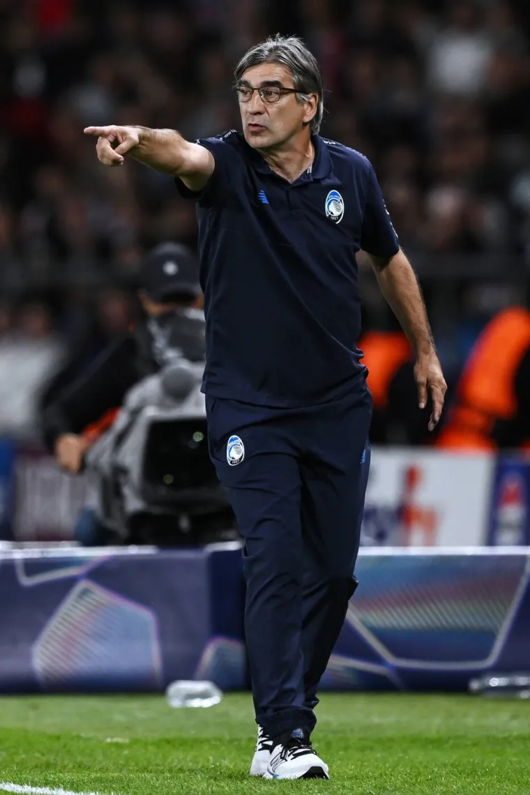 Pazite kako je izgledao Jurić tijekom debakla u Parizu: Izraz njegovog lica govori sve