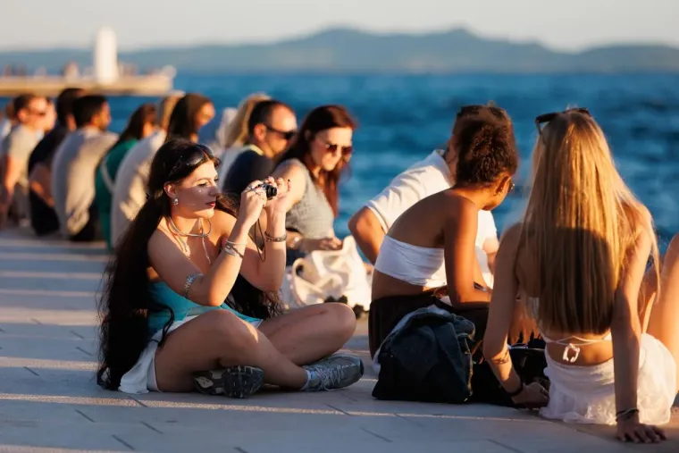 U ovu djevojku svi su gledali: Zanosnom figurom i osmijehom osvojila Zadrane