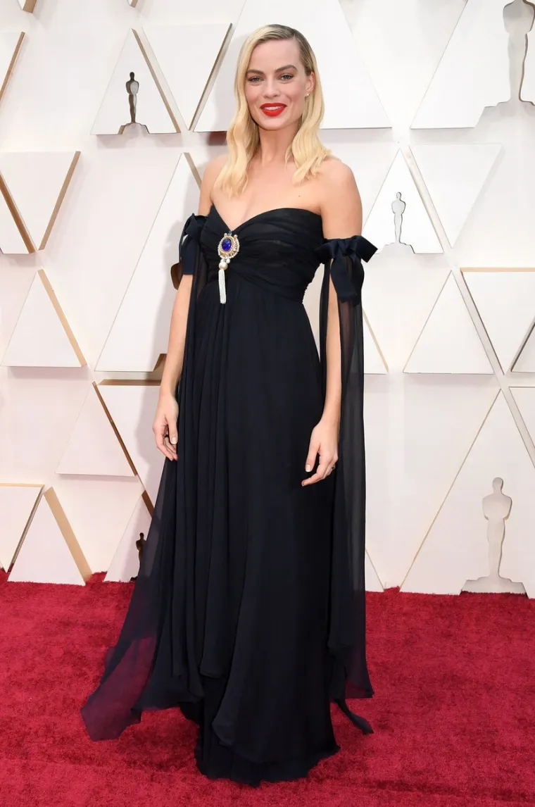 Margot Robbie iznenadila, a obožavatelji negoduju: &lsquo;Otpusti stilista!'