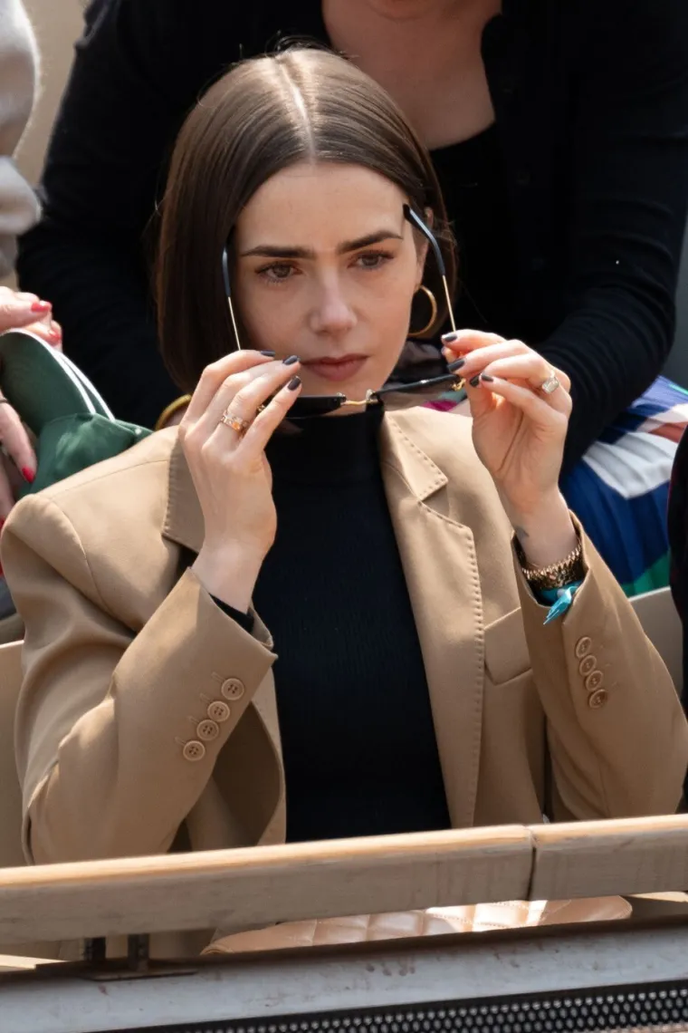 Glavna zvijezda serije 'Emily in Paris' zabrinula fanove zbog izgleda, ponovno boluje od anoreksije?